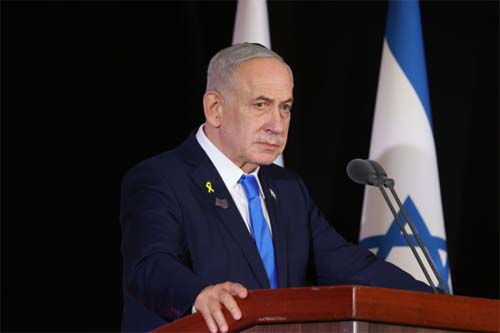 Netanyahu solicita oficialmente anistia presidencial em meio a processos judiciais