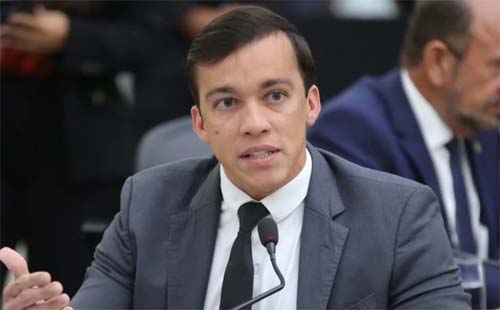 Deputado Alerta Sobre Consequências da Interrupção nos Serviços de Saúde em Maceió