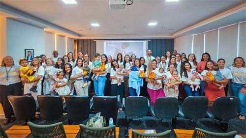 Saúde homenageia doadoras de leite humano na abertura do Agosto Dourado