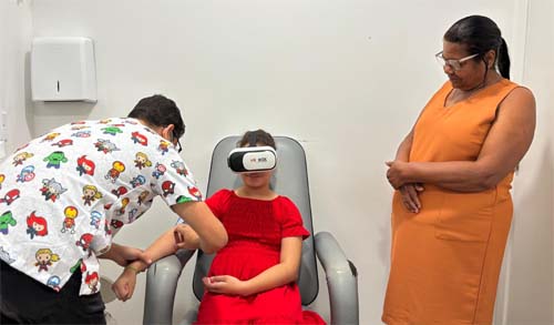 Realidade virtual transforma experiência de crianças em exames no Hospital do Coração Alagoano