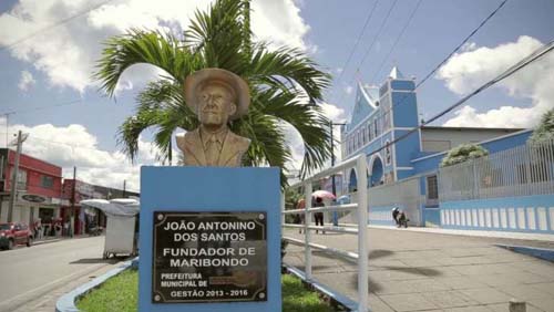 Mãe é presa acusada de ‘vender’ filha por R$ 50 para agressores sexuais