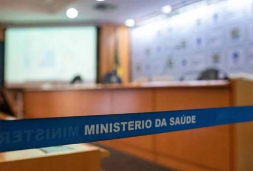 Empresa americana diz ter oferecido 400 milhões de doses de vacina ao governo