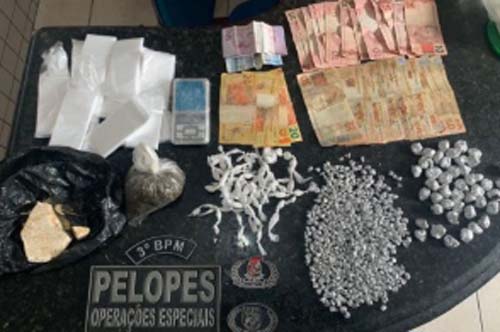 PM desmantela ponto de tráfico de drogas e prende dois em flagrante, no Agreste