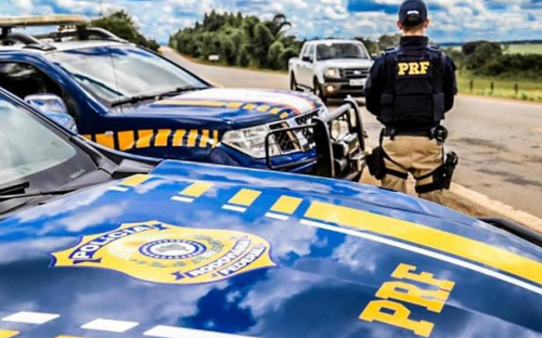 Dupla é detida com 29 iPhones sem nota fiscal