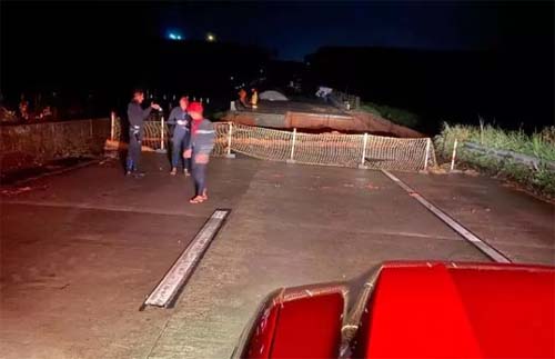 CB é acionado para resgatar corpo de idosa em residência de família que ficou ilhada 