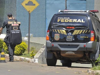 Operação da PF busca acusados de fraudar sistema de bancos em Alagoas e mais 4 estados