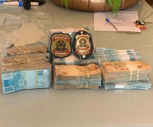 PF apreende R$ 320 mil em operação contra grupo de contrabando de ouro da Venezuela para o Brasil