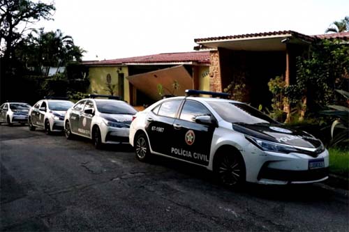 Operação da Polícia Federal encontra obras de Di Cavalcanti e Portinari em mansão de socialite