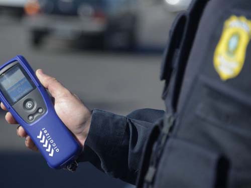 Condutor embriagado é preso pela PRF após tentar matar atropelado o seu desafeto