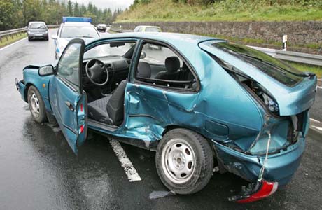 Identificadas vítimas da colisão entre camioneta e celta na BR-101