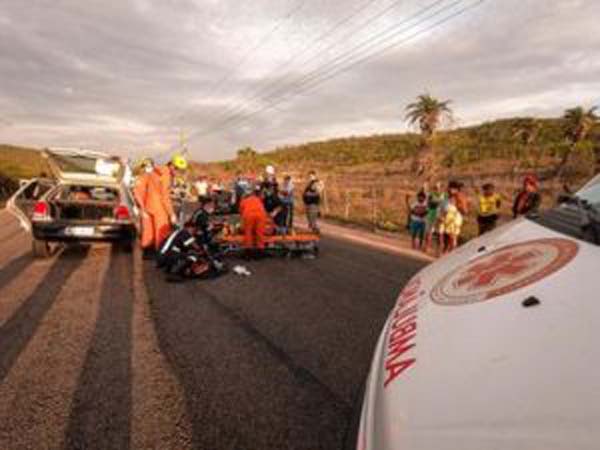 Grave acidente deixa dois mortos e dois feridos no Agreste em Alagoas