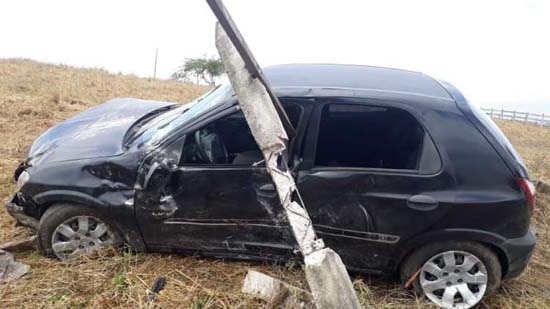 Criança é perfurada por pedaço de madeira após acidente na AL 220; vídeo!