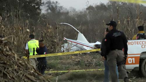 Queda de aeronave mata governadora mexicana