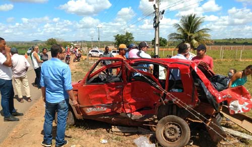 Prefeito de Belo Monte se envolve em acidente e deixa vitimas fatais no Agreste