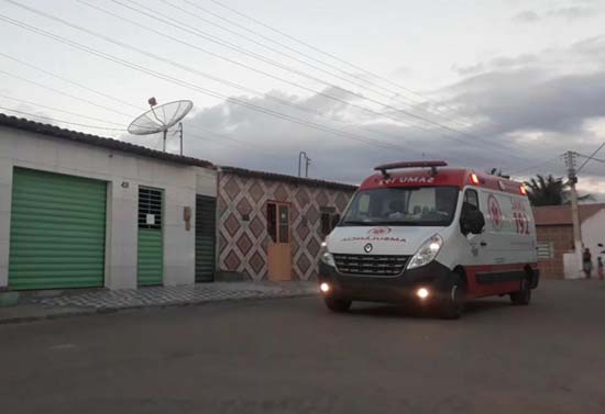 Homem é esfaqueado pelo irmão durante discussão em Arapiraca