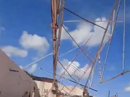 Estrutura de antiga fábrica de tecidos desaba em Piaçabuçu e trabalhador morre após ficar soterrado