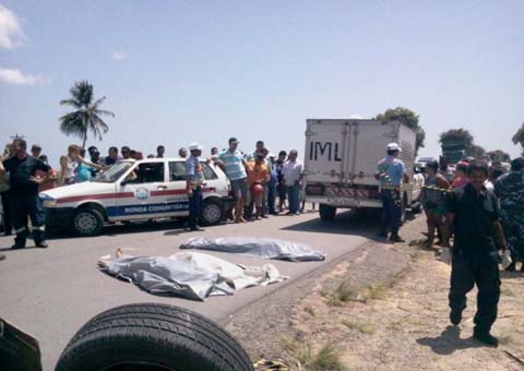 Três mortos em grave acidente em Marechal Deodoro; bebê de um ano está entre as vítimas