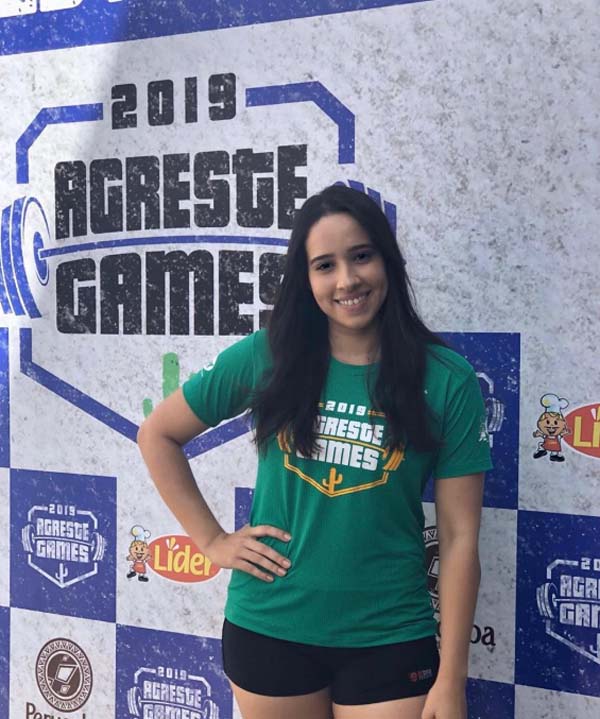 Corpo de jovem de Arapiraca que morreu presa às ferragens será sepultado neste sábado (22)