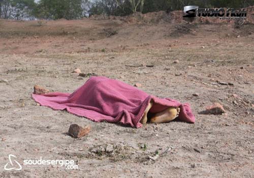 Alagoanos sofrem acidente de carro e um morre em rodovia de Sergipe