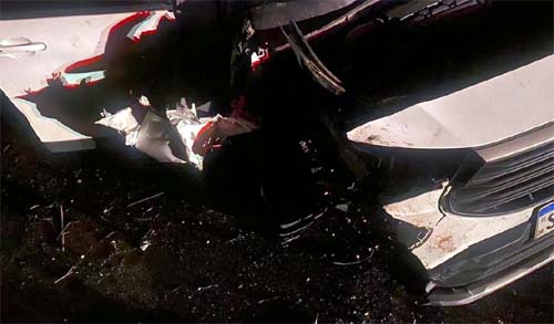 Batida frontal deixa motorista morto e outra pessoa ferida em Maceió