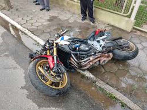 Mulher tem pé dilacerado após acidente em rodovia estadual