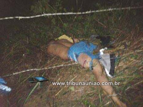 Acidente entre carro e motocicleta na BR-104 deixa agricultor morto proximo ao acesso de São José da Laje