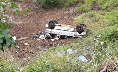 Homem fica ferido após capotamento de veículo na rodovia AL 115  