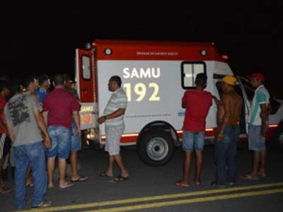 Motociclista morre após colidir em traseira de carreta em Palmeira dos Índios