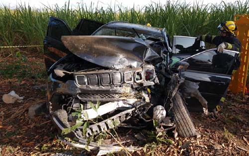 Acidente entre carros e bicicleta deixa ciclista morto no Pilar