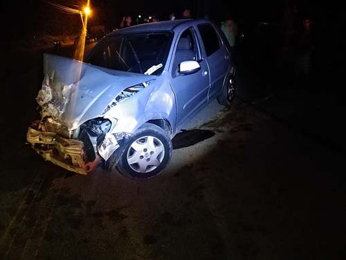 Passageiro morre e motoristas ficam feridos em acidente com carros na AL-101 Norte