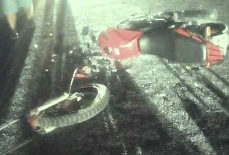 Motociclista morre após se envolver em acidente com caminhão no Sertão