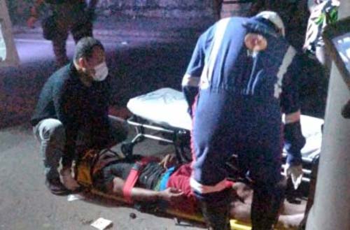 Colisão entre moto e ônibus escolar deixa um morto e feridos, no Agreste