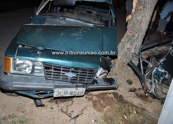 Acidente em União fere três passageiros de Caravan: bebê de 2 meses está na UTI do HGE em estado grave