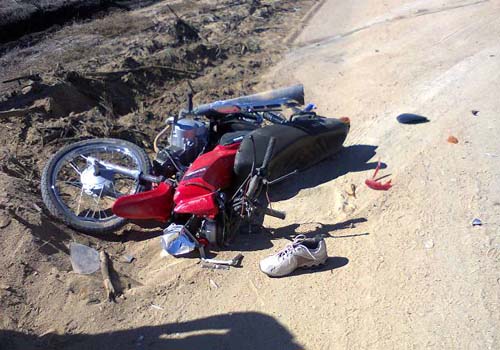 Trabalhador morre após colisão entre moto e ônibus na Usina Roçadinho