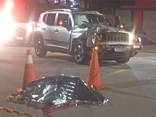 Colisão na Avenida Jangadeiros Alagoano entre Jeep e motocicleta resulta em morte na Pajuçara