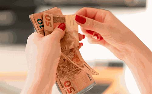 Serasa divulga perfil das vítimas preferenciais de golpistas