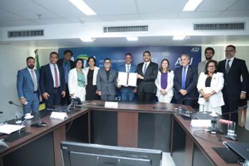 Estado assina acordo de R$ 1,1 bi em precatórios do Fundef em 3 anos