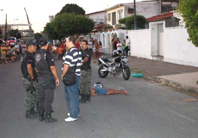 Polícia