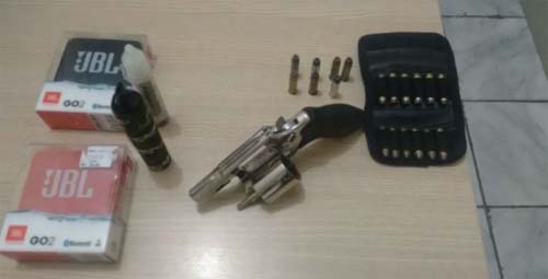 Quadrilha com sobrenome: Três são presos roubando shopping