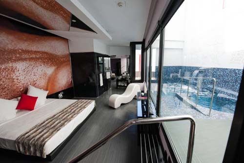 Adultério S.A.: a florescente indústria da infidelidade