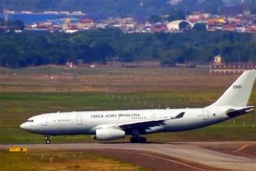 Avião da FAB retorna ao Líbano em busca de brasileiros e com doações de insumos