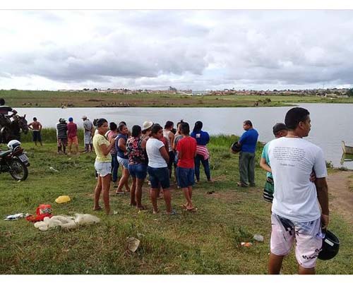 Familiares encontram corpo de homem que morreu afogado no Lago da Perucaba