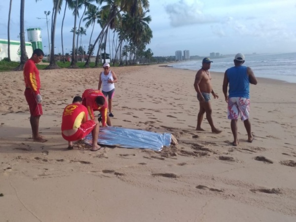 Corpo de jovem desaparecido no mar é encontrado na praia de Cruz das Almas