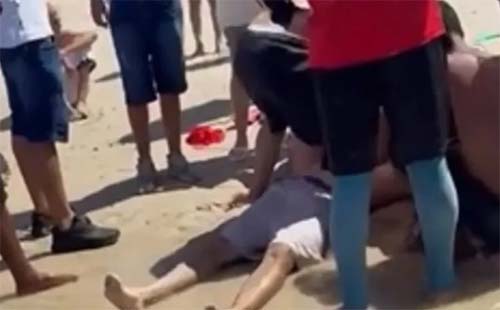 Turista colombiano morre afogado na praia da Barra de São Miguel