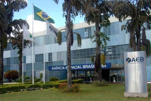 Concurso da Agência Espacial Brasileira oferece salários de até R$ 10,8 mil