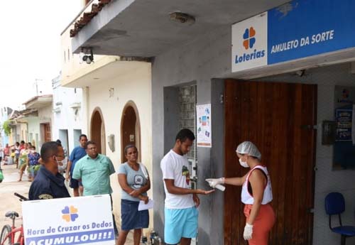 Marechal: bancos e estabelecimentos devem dispor de equipamentos de proteção para população