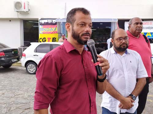 Agentes de combate às endemias de Maceió deflagram greve