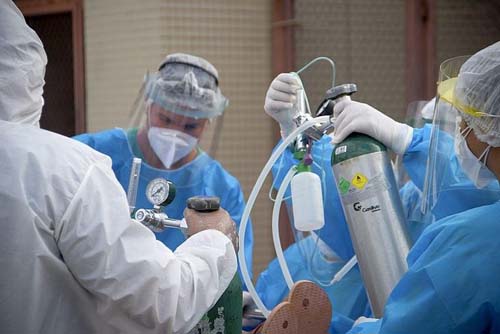 Sancionada lei que dá benefícios a servidores da saúde e da segurança pelos serviços durante a pandemia