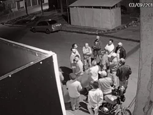 Vereador sertanejo é agredido com socos em via pública após término da sessão