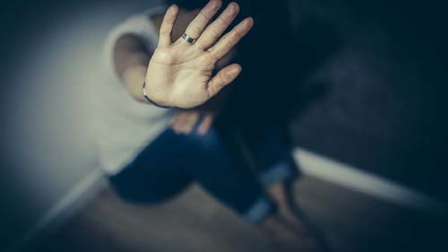 Bolsonaro sanciona lei que obriga agressor a ressarcir custos do SUS